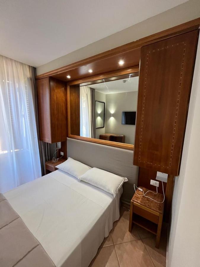 Affittacamere Regio โรม ภายนอก รูปภาพ